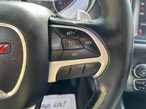 Used 2017 Dodge Charger R/T RWD image 15