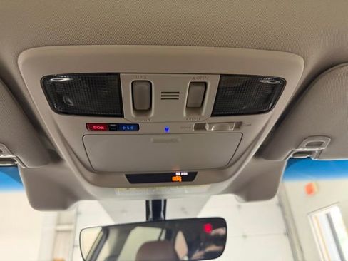 Used 2019 Subaru Outback 3.6R Touring w/ Popular Package #3A image 23