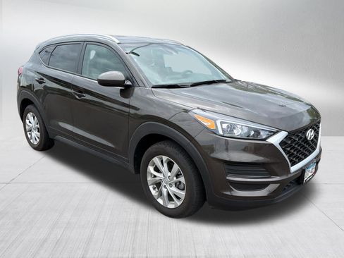 Used 2019 Hyundai Tucson Value w/ Cargo Package AWD/4WD image 3