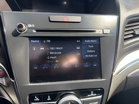 Used 2019 Acura ILX FWD image 16