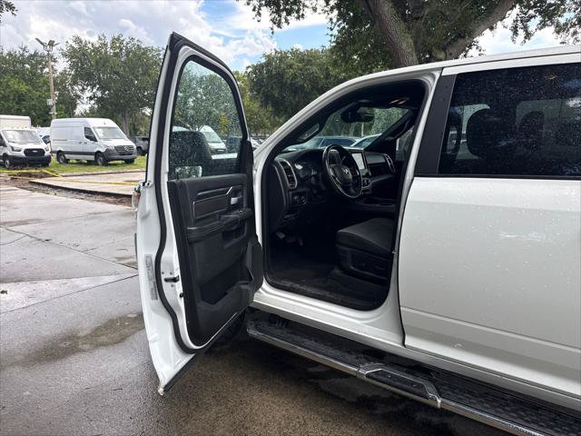 Used 2024 RAM 2500 Big Horn w/ Off Road Package AWD/4WD image 3