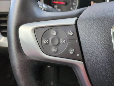 Used 2024 GMC Terrain SLT w/ Tech Package FWD image 24