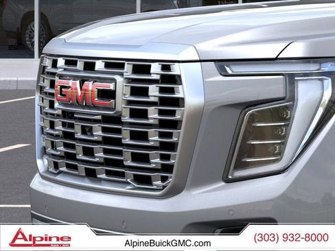 New 2026 GMC Yukon XL Denali w/ Sun & Power Step Package AWD/4WD image 13