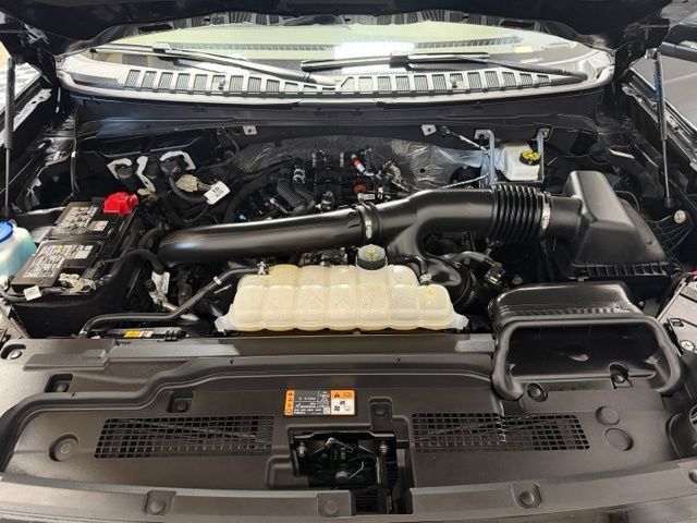 Used 2025 Ford Expedition Max Platinum AWD/4WD image 48