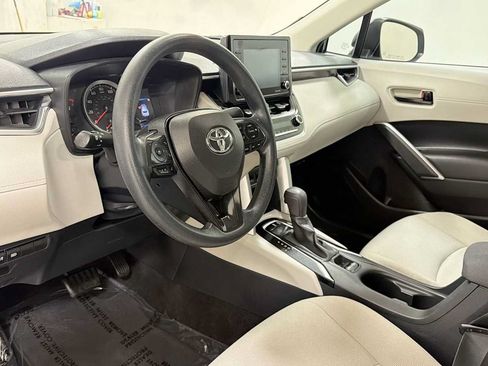 Certified 2022 Toyota Corolla Cross L FWD image 12