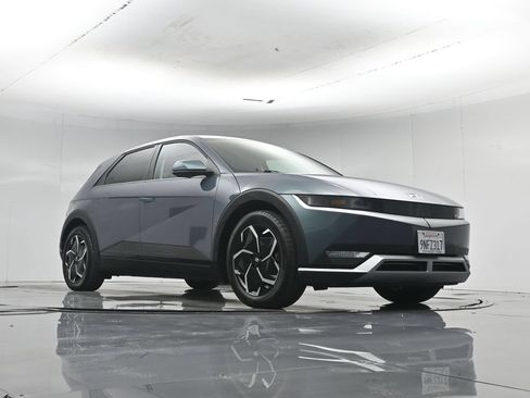 Used 2024 Hyundai Ioniq 5 SEL RWD image 48