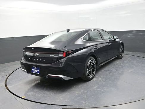 New 2026 Hyundai Sonata SEL AWD/4WD image 8