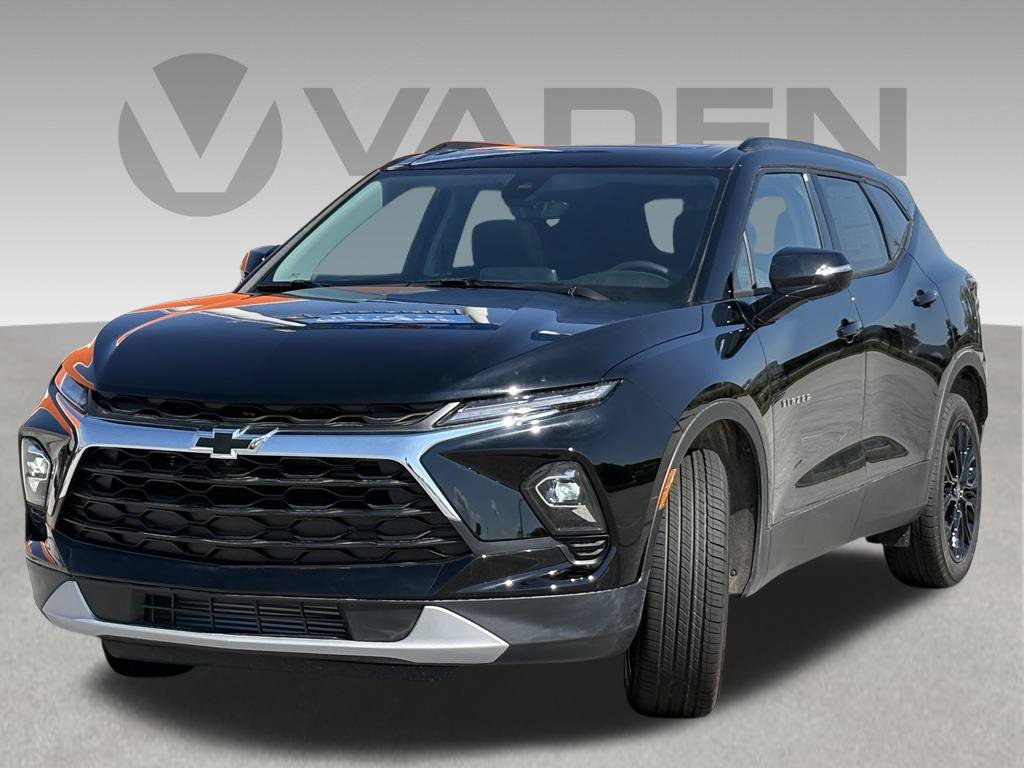 New 2026 Chevrolet Blazer LT w/ Sound & Technology Package FWD image 1