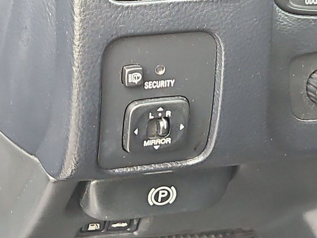 Used 2004 Lexus SC 430 Convertible RWD image 19