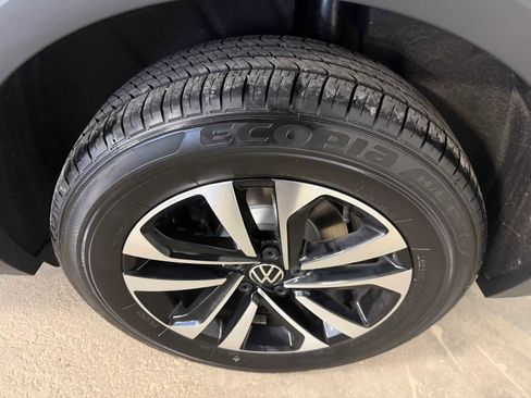 Certified 2023 Volkswagen Tiguan S w/ Driver Assistance Package AWD/4WD image 9