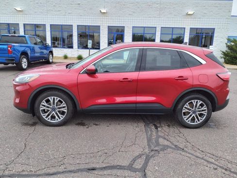 Certified 2022 Ford Escape SEL image 2