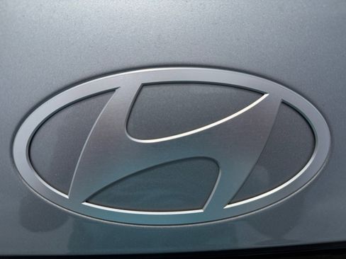 Used 2026 Hyundai Santa Fe SEL AWD/4WD image 23