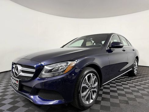 Used 2018 Mercedes-Benz C 300 4MATIC Sedan image 2