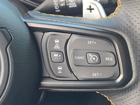 Certified 2025 Jeep Wrangler Unlimited Rubicon 392 AWD/4WD image 31