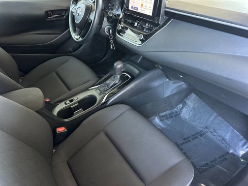Used 2024 Toyota Corolla LE FWD image 14