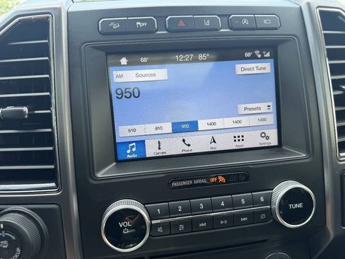 Used 2018 Ford Expedition Max Platinum AWD/4WD image 27