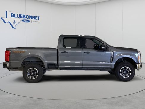 Used 2024 Ford F250 XLT w/ Tremor Off-Road Package AWD/4WD image 3
