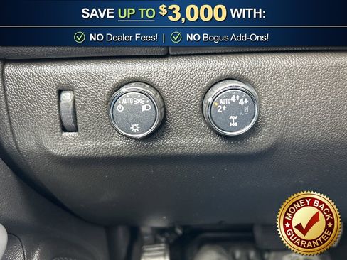 Used 2021 Chevrolet Colorado LT w/ Fleet Safety Package image 25