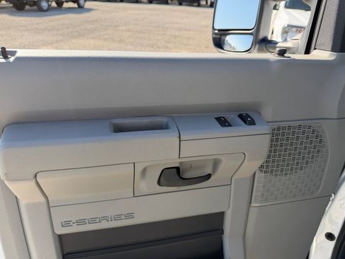 New 2026 Ford E-350 and Econoline 350 Super Duty w/ Power Equipment Group RWD image 8