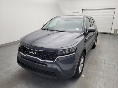 Used 2022 Kia Sorento LX FWD image 15
