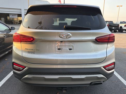 Used 2020 Hyundai Santa Fe SE w/ Cargo Package image 7