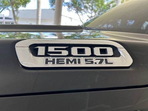 Used 2019 RAM 1500 Limited AWD/4WD image 16