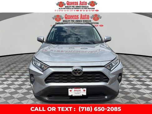 Used 2019 Toyota RAV4 XLE w/ All Weather Liner Package AWD/4WD image 1
