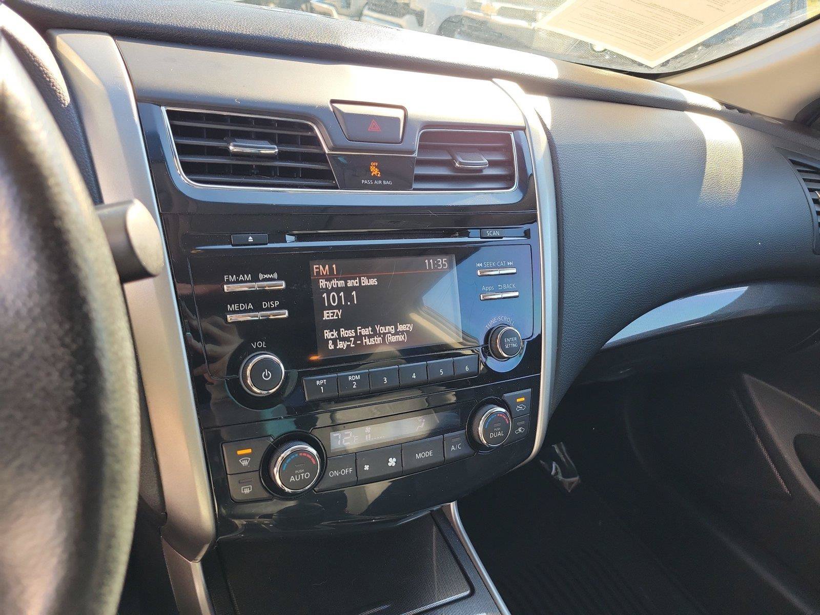 Used 2014 Nissan Altima 2.5 SL w/ Moonroof Package FWD image 27