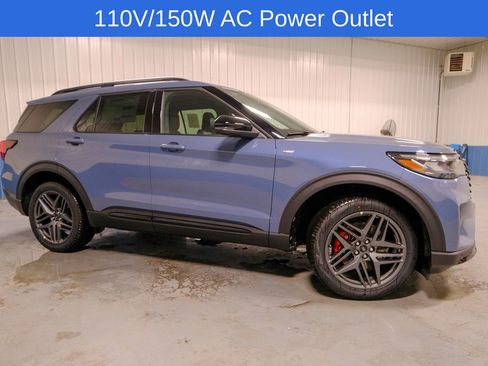 New 2026 Ford Explorer ST-Line w/ ST-Line Street Pack image 9