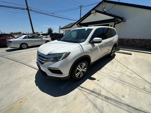 Used 2017 Honda Pilot EX-L image 10