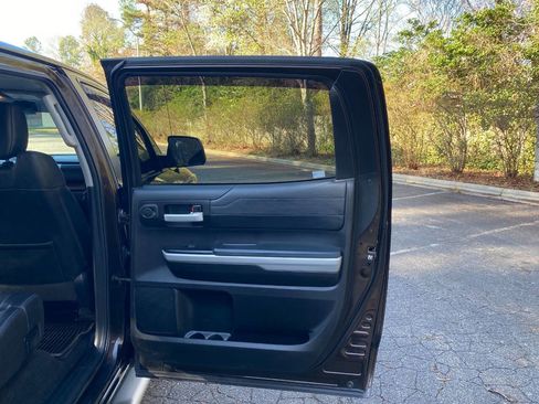 Used 2018 Toyota Tundra Limited w/ Limited Premium Package image 53