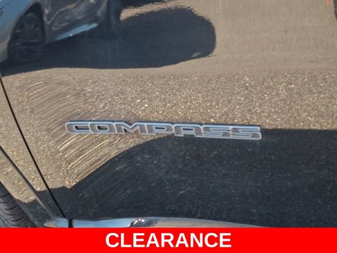 Used 2022 Jeep Compass High Altitude AWD/4WD image 29