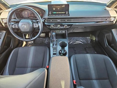 Used 2023 Honda Civic Sport image 16