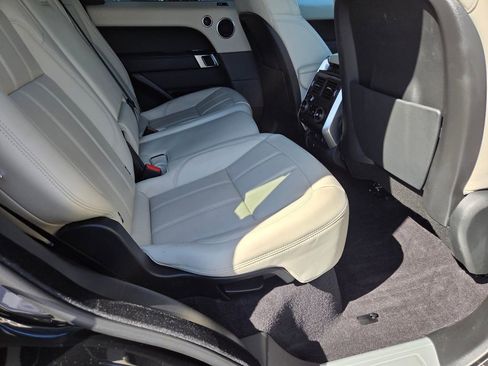 Used 2022 Land Rover Range Rover Sport HSE Silver Edition image 13