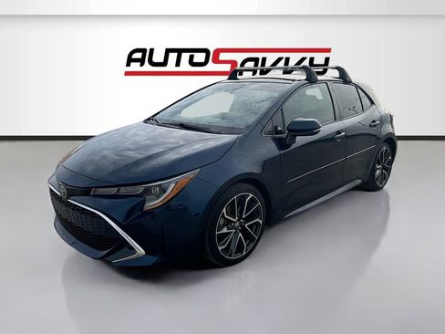 Used 2021 Toyota Corolla XSE image 3