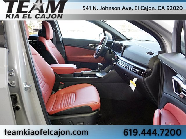 New 2026 Kia Sportage SX FWD image 15