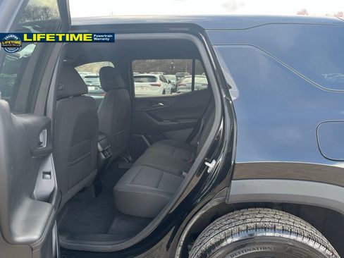 Used 2025 Chevrolet Equinox LT image 27