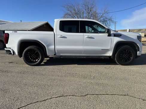 Used 2025 GMC Sierra 1500 Elevation w/ Preferred Package AWD/4WD image 22