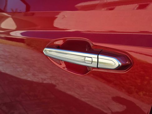 Used 2021 Cadillac XT5 Premium Luxury image 11