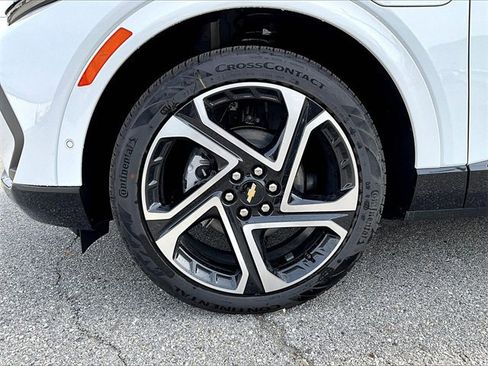 New 2026 Chevrolet Equinox EV LT image 7