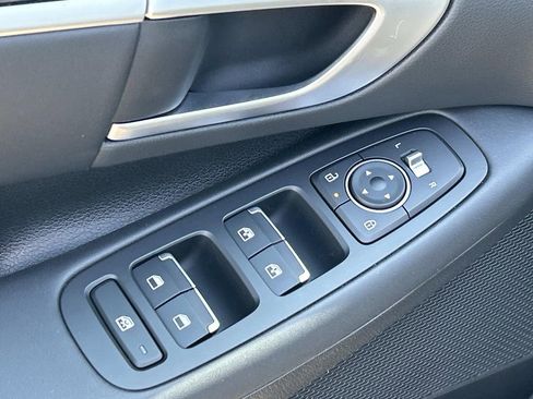 New 2026 Hyundai Sonata SEL FWD image 17