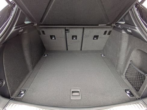 New 2025 Porsche Macan S image 23