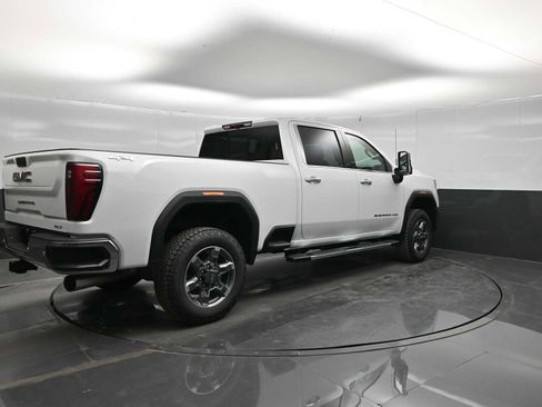New 2026 GMC Sierra 2500 SLT w/ SLT Premium Package AWD/4WD image 7