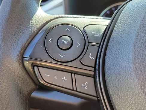 Used 2019 Toyota RAV4 XLE w/ Convenience Package image 25