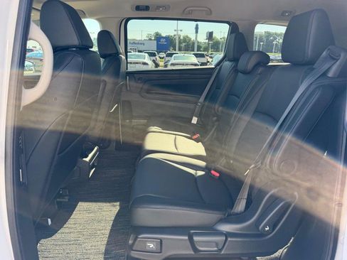 New 2026 Honda Odyssey EX-L image 10