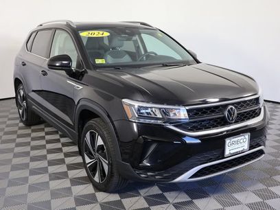 Used 2024 Volkswagen Taos SE
