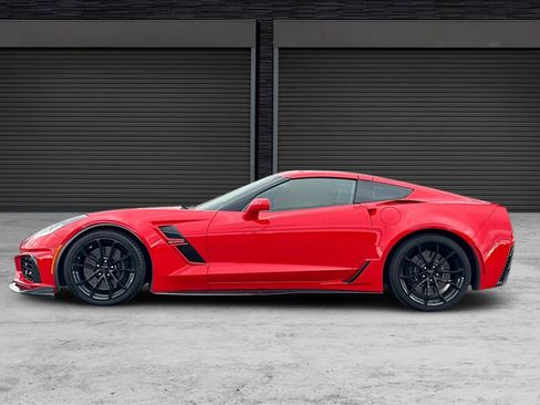 Used 2019 Chevrolet Corvette Grand Sport RWD image 7