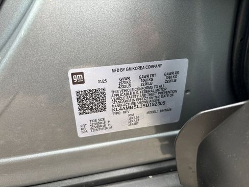 Used 2025 Buick Encore GX Preferred FWD image 25
