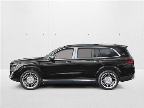 New 2026 Mercedes-Benz Maybach GLS 600 4MATIC image 3