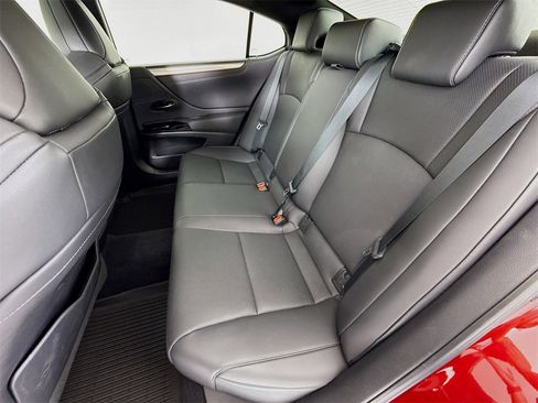 Used 2022 Lexus ES 350 F Sport image 22